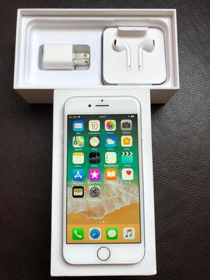 iPhone 7 Silver 128Gb en excelente estado y con accesorios