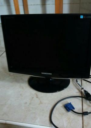 Pantalla Pc Samsung 70 Soles