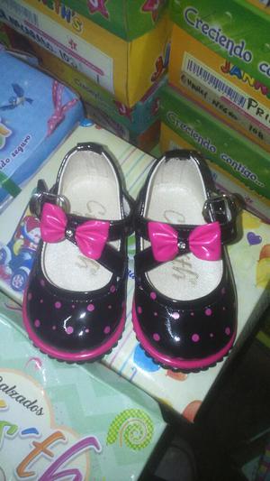 Zapatos Valerinas de Bebe