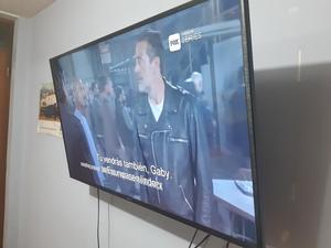 Vendo Smart Tv Samsung 50' 4k Uhd