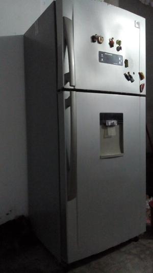 Vendo Refrigerador en Muy Buen Estado