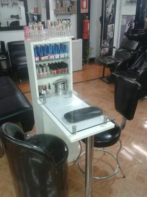 Mesa de Manicure