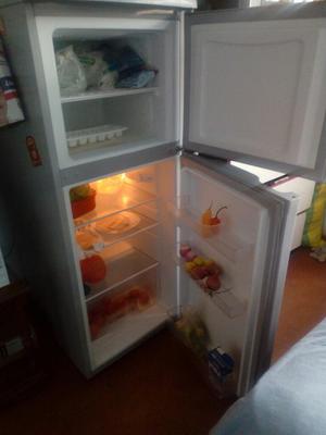 Vendo Refrigeradora Nueva