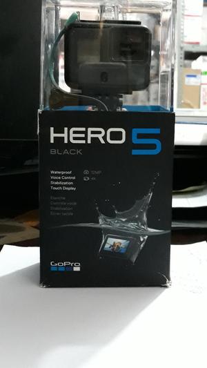 Gopro Hero 5 Blackmemoria 64gbaccesori