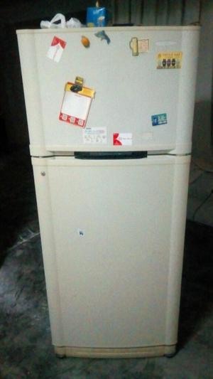 Refrigeradora Goldstar Detalle