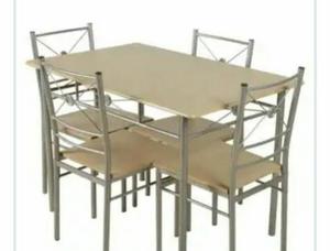Juego de Comedor 4 Sillas