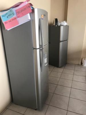 Dos Refrigeradores