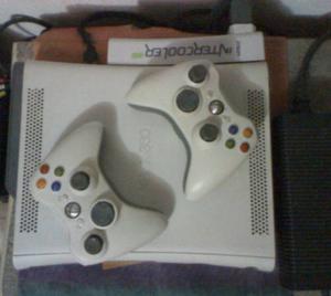 Vendo O Cambio Xbox 360 Slim.