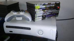 Xbox 360 Color Blanco.todo Ok Y Completo Lusto A Usar.