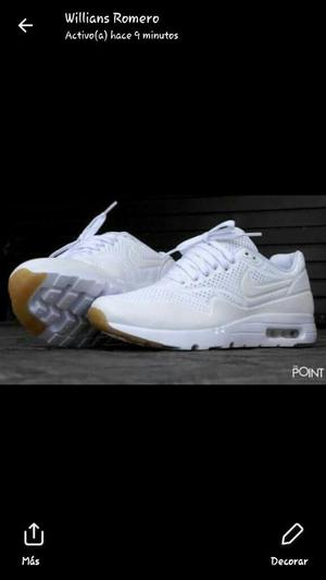 Nike Ultra Moire