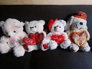 Peluches