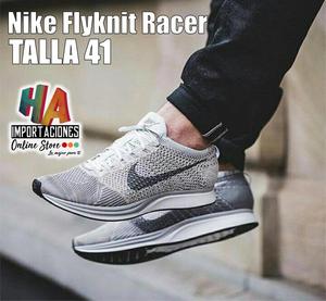 Nike Flyknit Racer en talla 41