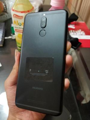 Huawei Mate 10 Lite con Mica Y Protector