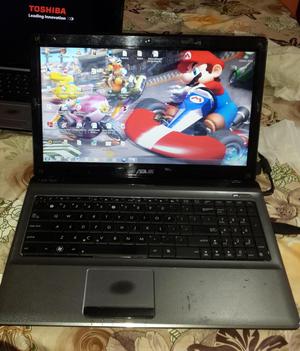 Laptop Asus de pantalla led 16 pulg teclado numerico vasica