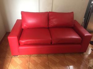 Mueble Rojo de Cuerina