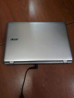 Laptop Mini Acer Aspire