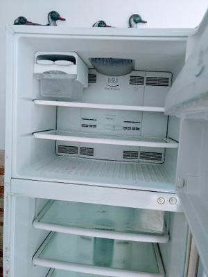 Remato Refrigeradora Indurama No Frost