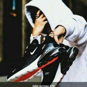 Nike AirMax 270 Black And White Talla 41