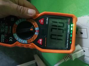 Multímetro Digital Peakmeter