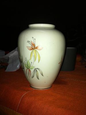 florero de porcelana bavaria