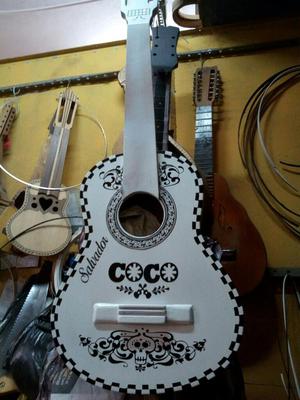Guitarras de Coco Personalizadas