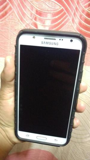 Samsung J7