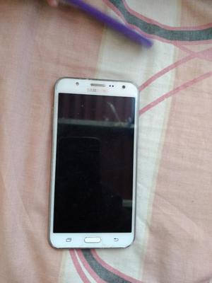 Samsung J7