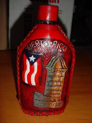 Botella Souvenir en cuero repujado Puerto Rico