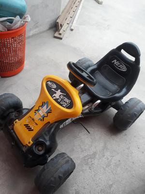 Carrito a Pedal Marca Nerf