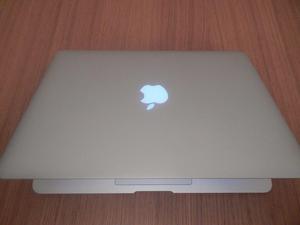 Apple MacBook Pro 13.3 Intel Core i5 2.5GHz 4GB 500GB Laptop