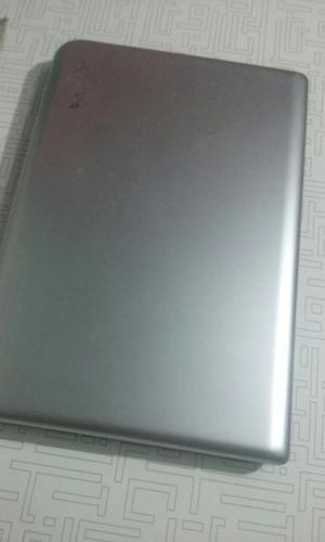 Vendo Laptot Toshiba I3,4ram,500gb