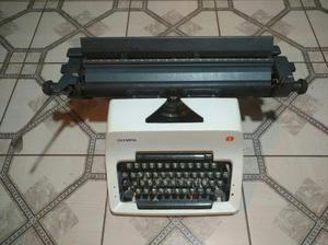 Máquina de Escribir Olympia