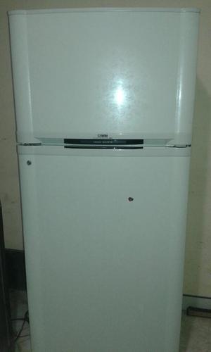 Refrigeradora Faeda Nofrost Grande