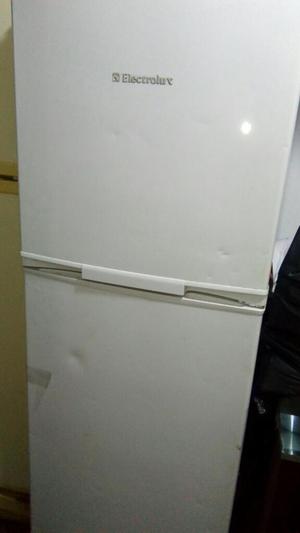 Vendo Refrigeradora No Frost Marca Indur