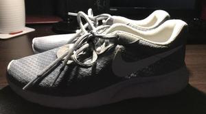 Zapatillas Nike T 37.5