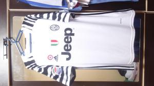 camiseta de Fútbol de la Juventus de Italia Modelo 