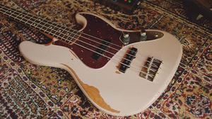Fender Jazz Bass Flea signature, bajo eléctrico