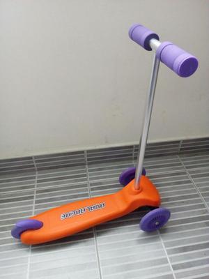 Scooter Infantil Como Nuevo