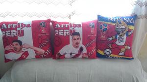 ALMOHADAS MUNDIALISTAS