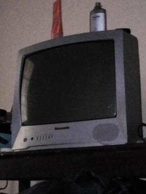 Vendo televisor Panasonic  en villa mara
