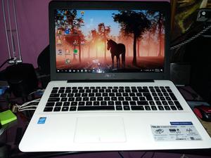 Laptop Asus X554l