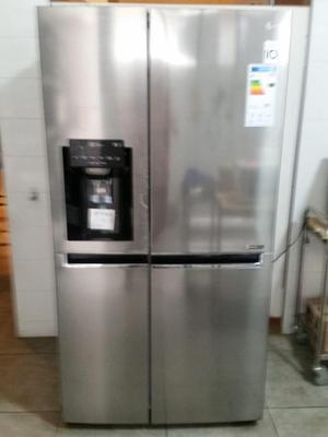 VENDO refrigeradora LG, 405 litros.