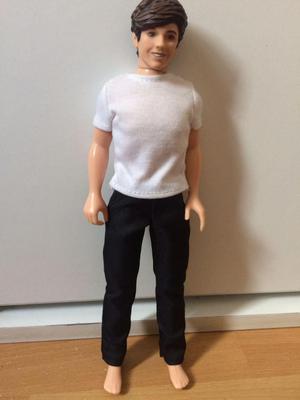 Muñeco Louis Tomlinson de One Direction