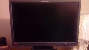 Monitor Lcd Lenovo. sin Pixeles Muertos