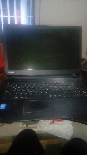 Vendo Laptop Toshiba I3 4ta Generacion