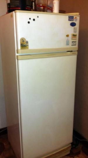 Refrigeradora Frost Coldex usada