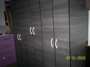 Ropero de 6 puertas linosa cinza en Trujillo en S/.390 tf