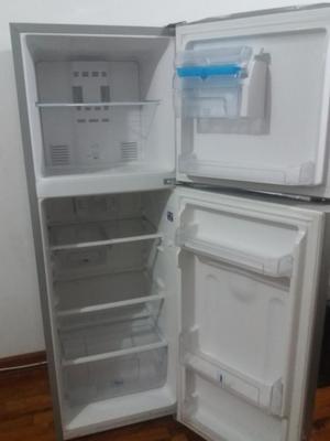 Venta de Refrigeradora Mabe de 295lt
