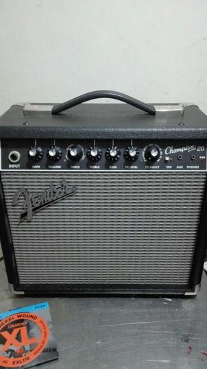 Amplificador Fender Champion 20
