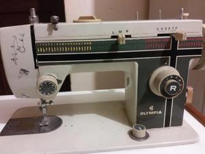 Máquina de coser Olympia